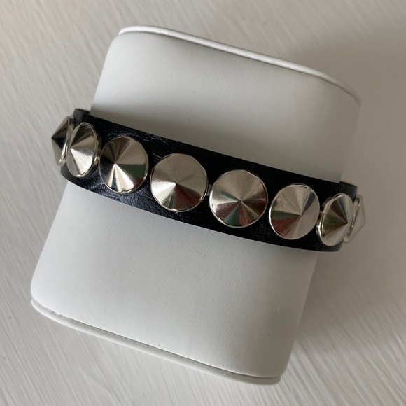 Black Leather Silver Spike Stud Rebel Edgy Rocker Goth Concert Festival Bracelet - Picture 1 of 16
